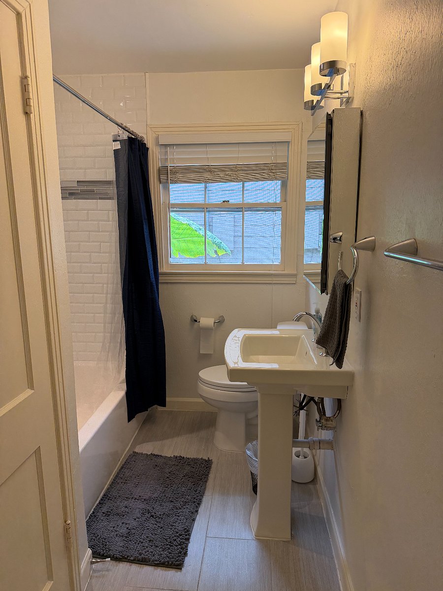 Furnished Finder property 1009890_1 photo 8