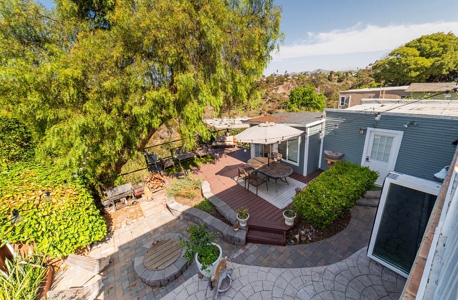Furnished Finder property 1009903_1 photo 25