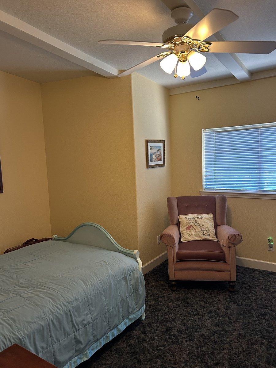 Furnished Finder property 1009905_1 photo 3