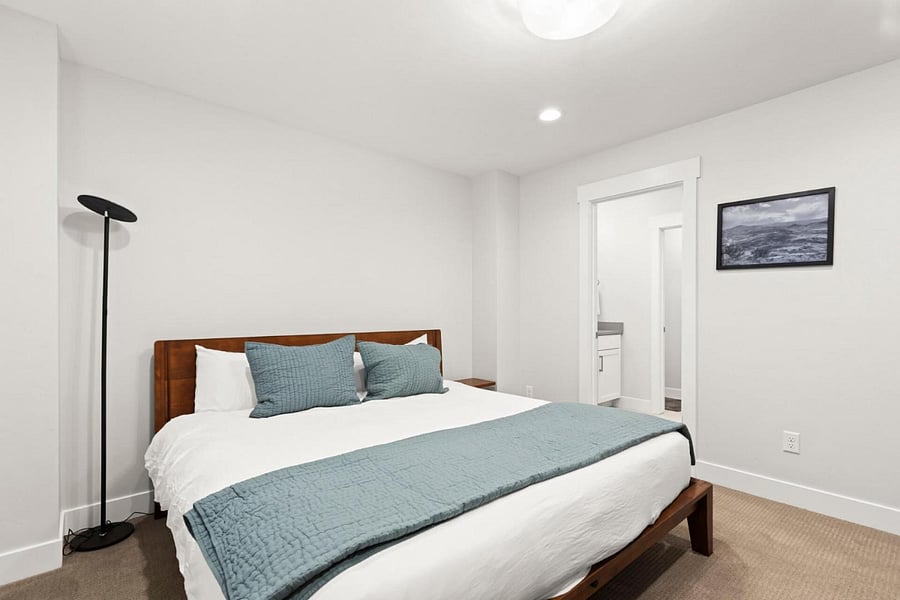 Furnished Finder property 1009908_1 photo 22