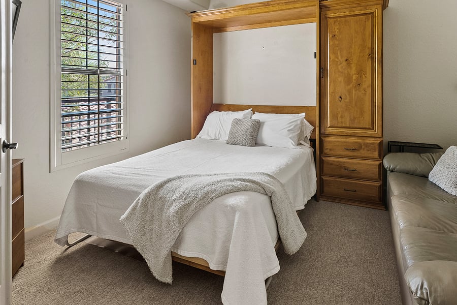 Furnished Finder property 1009932_1 photo 24