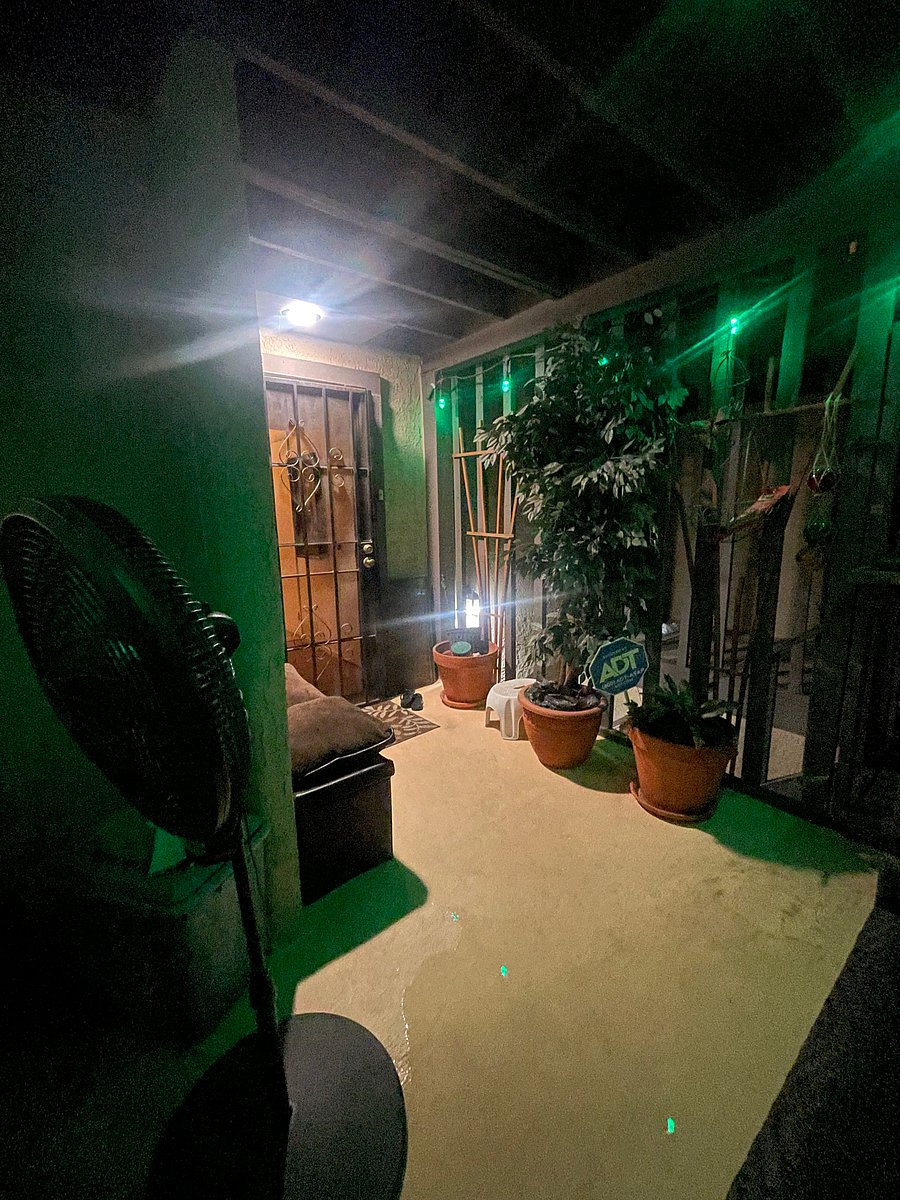 Furnished Finder property 1009941_1 photo 24