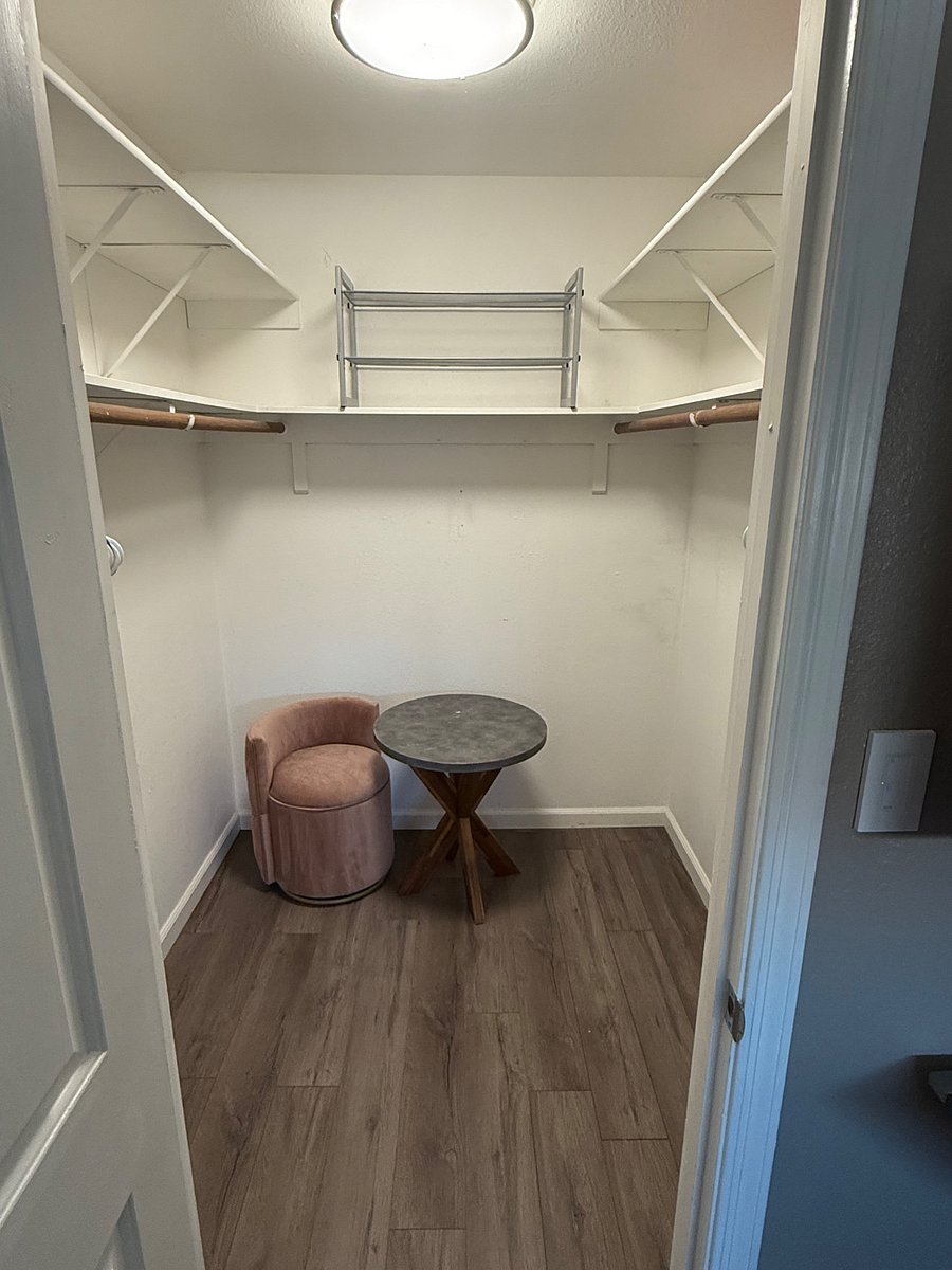 Furnished Finder property 1009945_1 photo 10