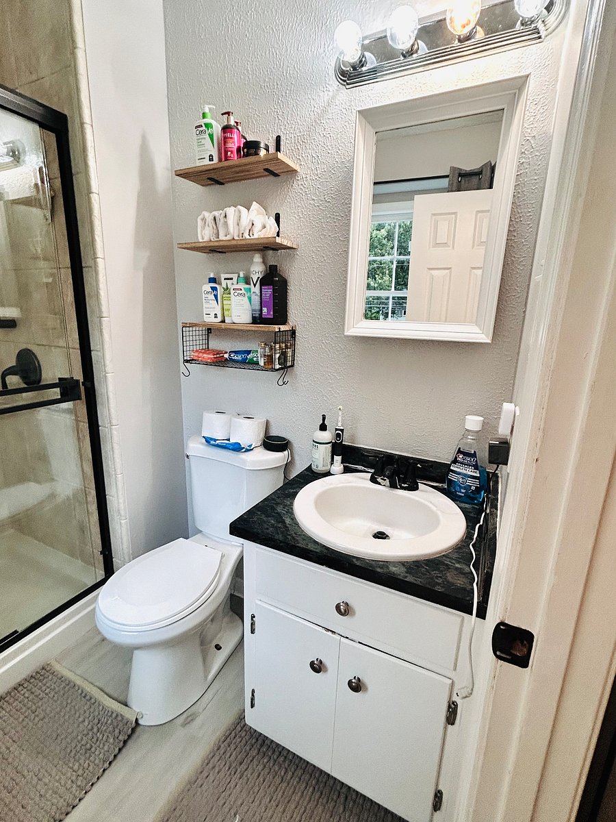 Furnished Finder property 1009946_1 photo 43