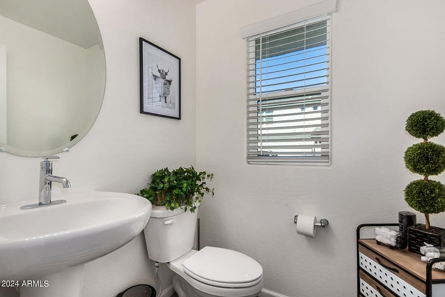Downstairs half bath