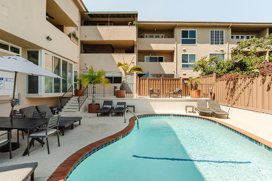 Furnished Finder property 1009962_1 photo 42
