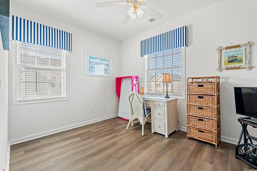 Furnished Finder property 1009972_1 photo 14