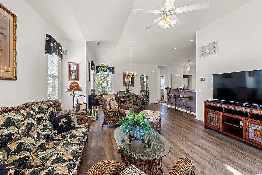 Furnished Finder property 1009972_1 photo 3