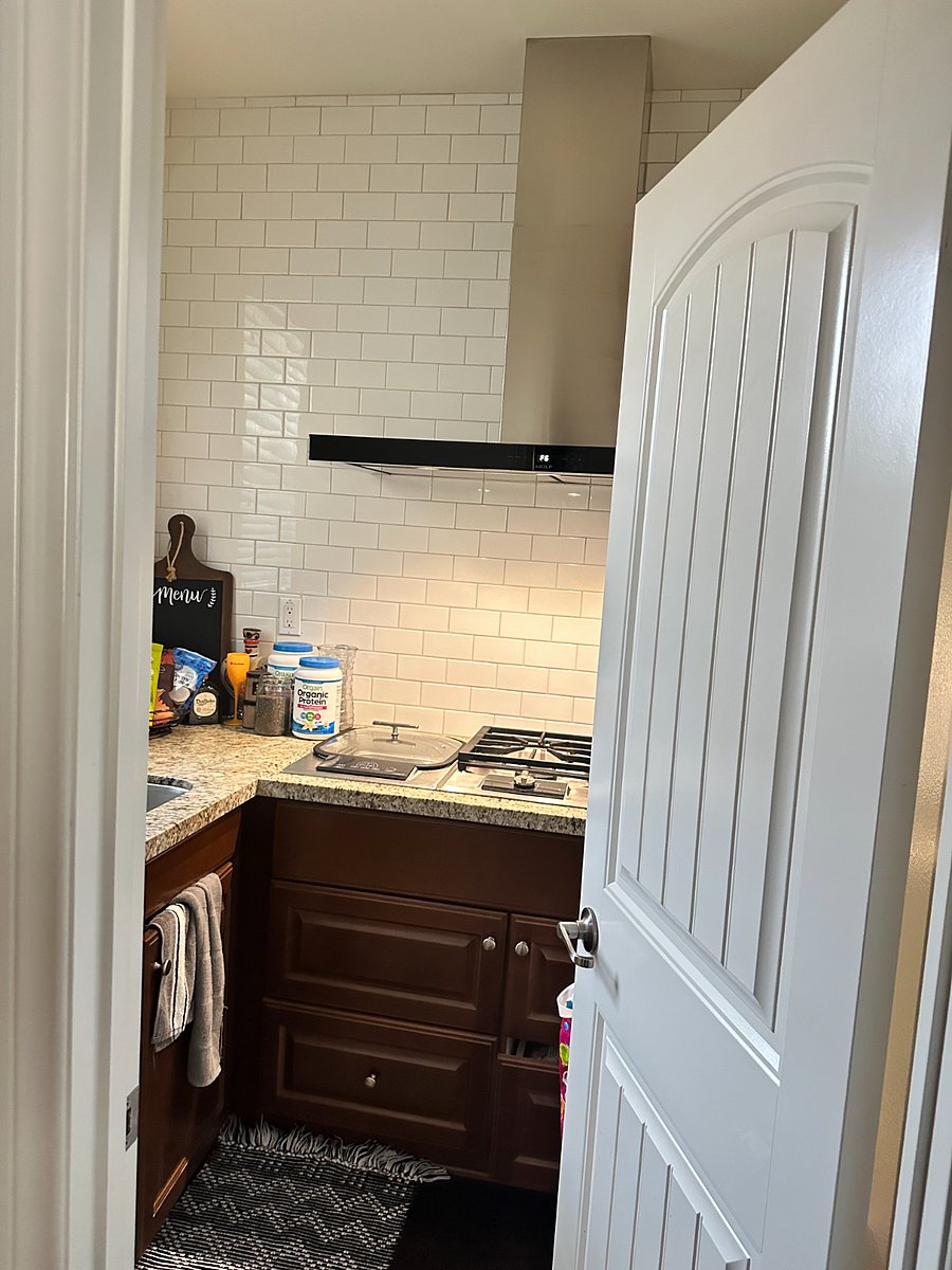 Furnished Finder property 1009978_1 photo 16