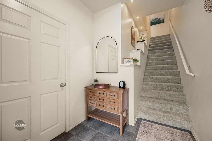 Furnished Finder property 1009987_1 photo 4