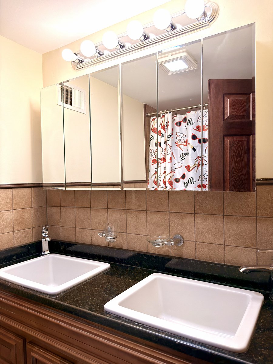 Furnished Finder property 1010000_1 photo 8