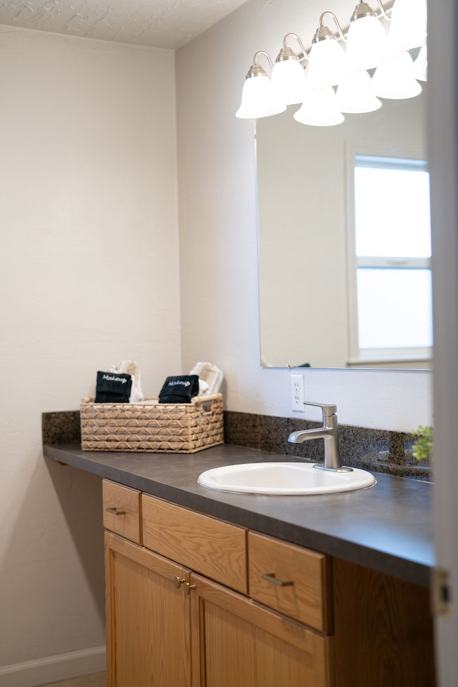 Furnished Finder property 1010001_1 photo 13