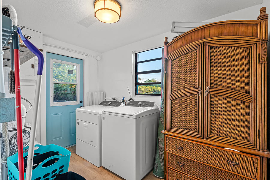 Furnished Finder property 1010008_1 photo 24