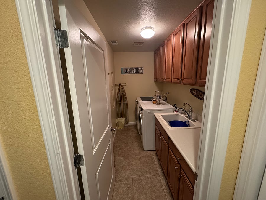 Furnished Finder property 1010074_1 photo 23