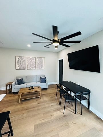 Furnished Finder property 1010076_1 photo 4