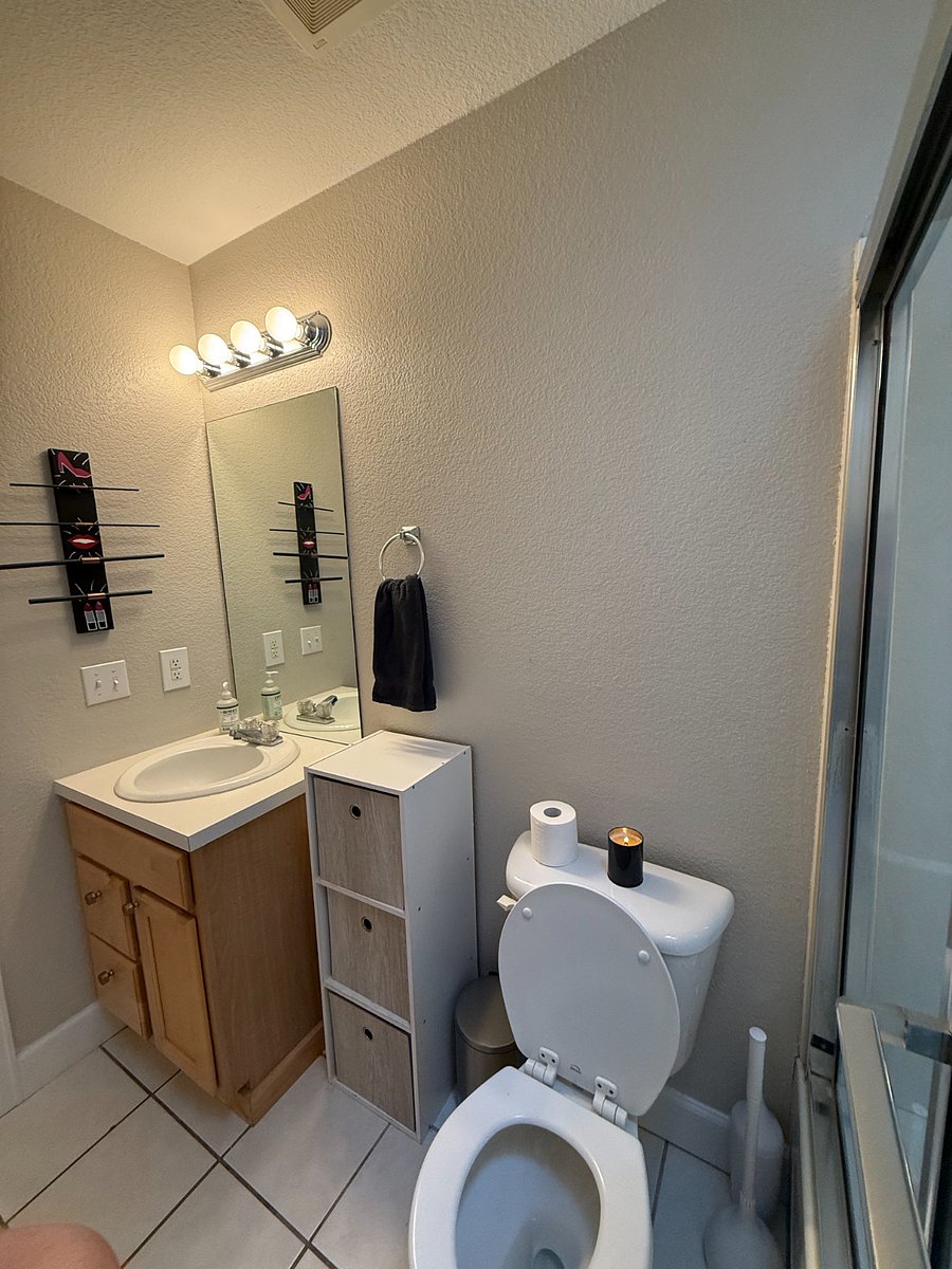 Furnished Finder property 1010087_1 photo 27