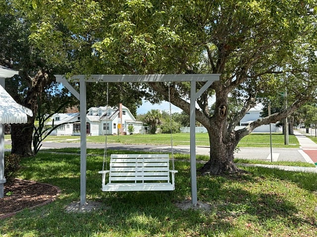 Furnished Finder property 1010120_1 photo 26