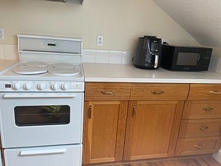 stove, ninja air fryer and microwave