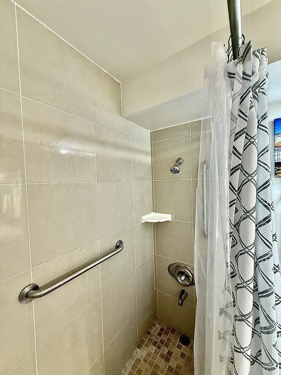 Furnished Finder property 1010147_1 photo 31