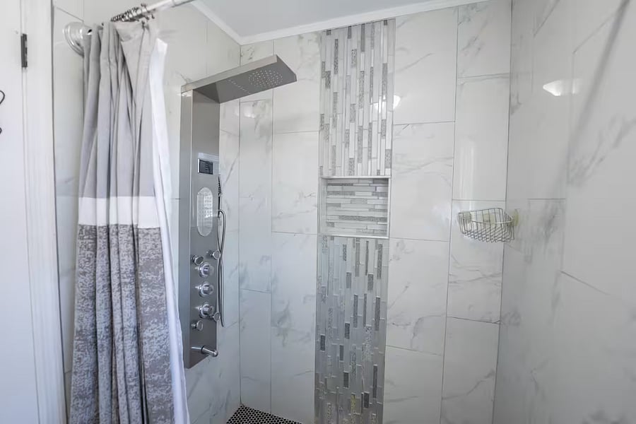 Furnished Finder property 1010155_1 photo 46