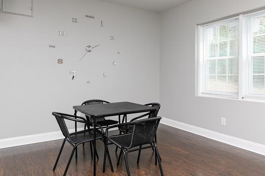 Furnished Finder property 1010155_1 photo 37