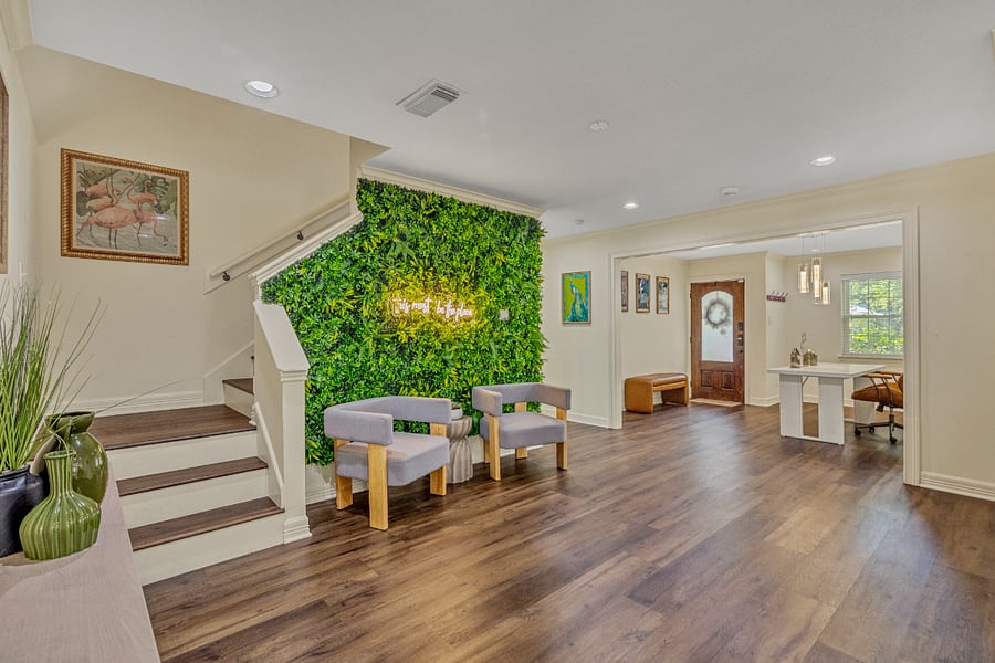 Furnished Finder property 1010157_1 photo 4