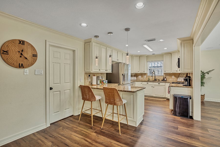 Furnished Finder property 1010157_1 photo 7