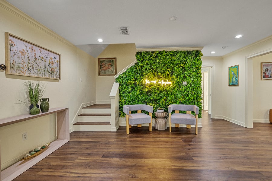 Furnished Finder property 1010157_1 photo 9