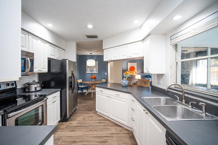 Furnished Finder property 1010179_1 photo 35