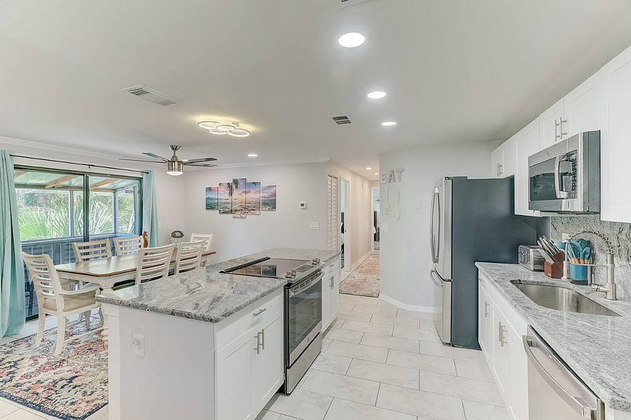Furnished Finder property 1010198_4 photo 4