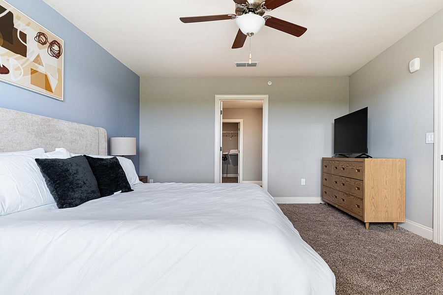 Furnished Finder property 1010222_3 photo 14
