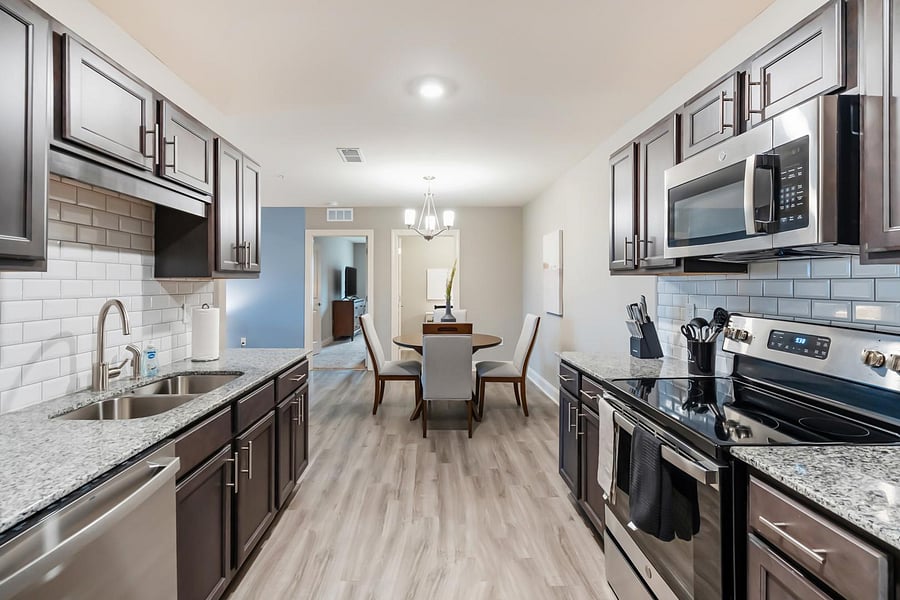 Furnished Finder property 1010222_4 photo 8