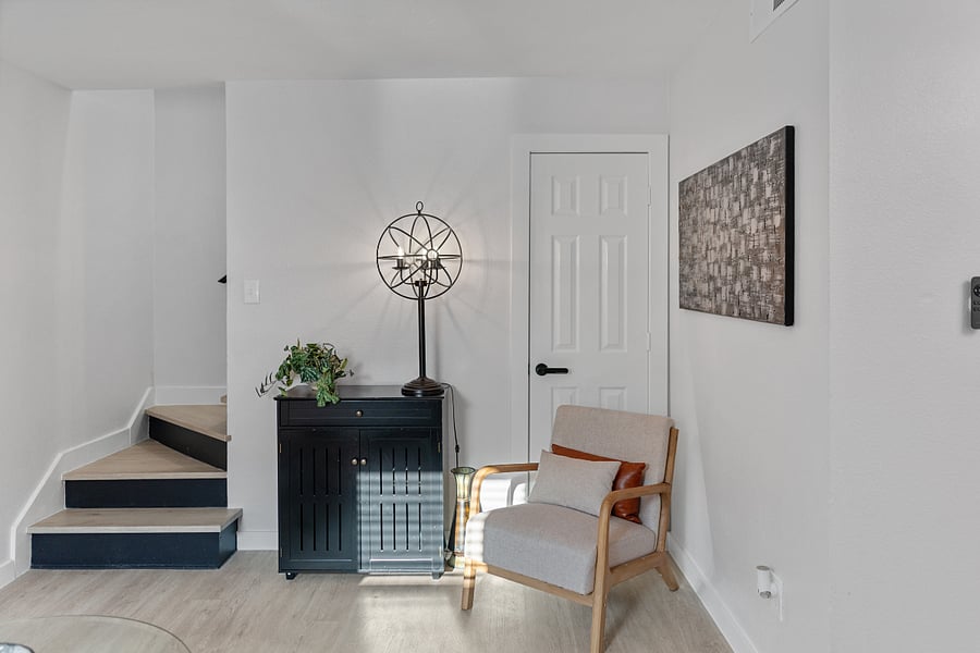 Seating area for any extra guests.