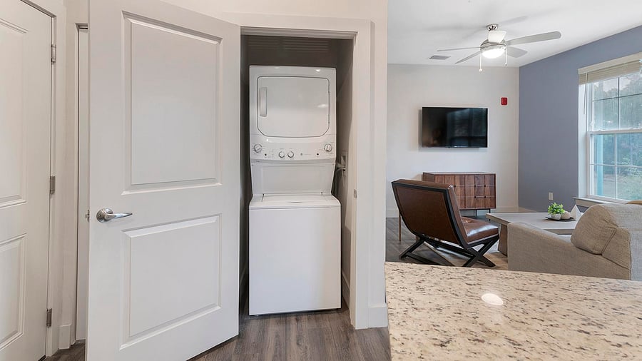 Furnished Finder property 1010233_2 photo 15