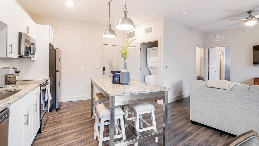 Furnished Finder property 1010233_6 photo 6