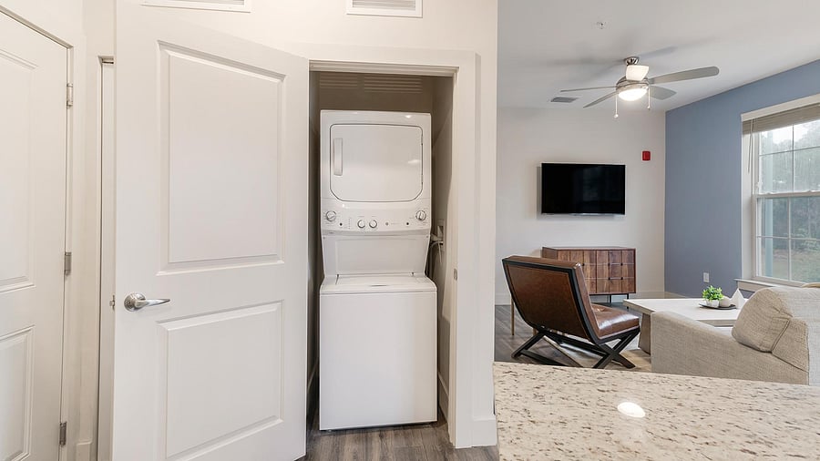 Furnished Finder property 1010233_6 photo 15