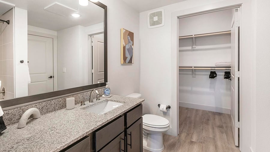 Furnished Finder property 1010259_10 photo 10