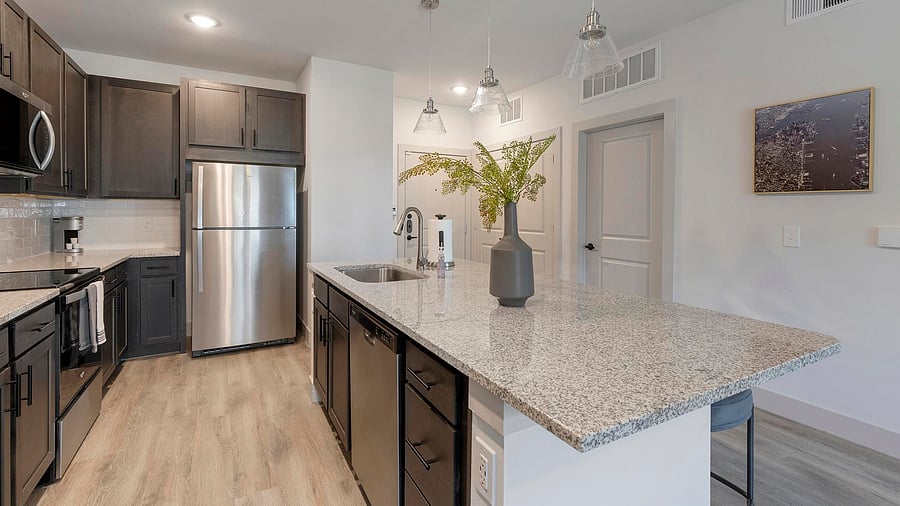 Furnished Finder property 1010259_3 photo 6