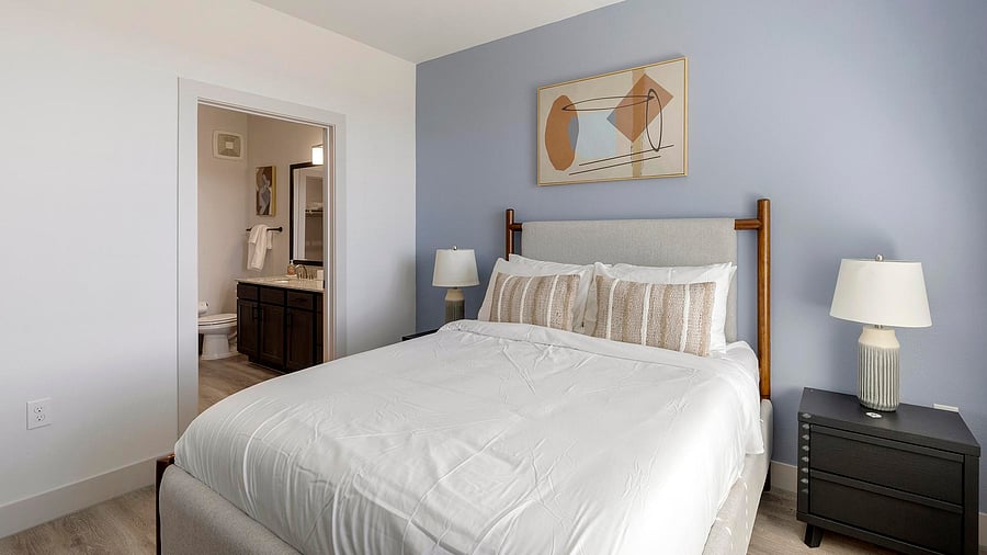 Furnished Finder property 1010259_6 photo 12