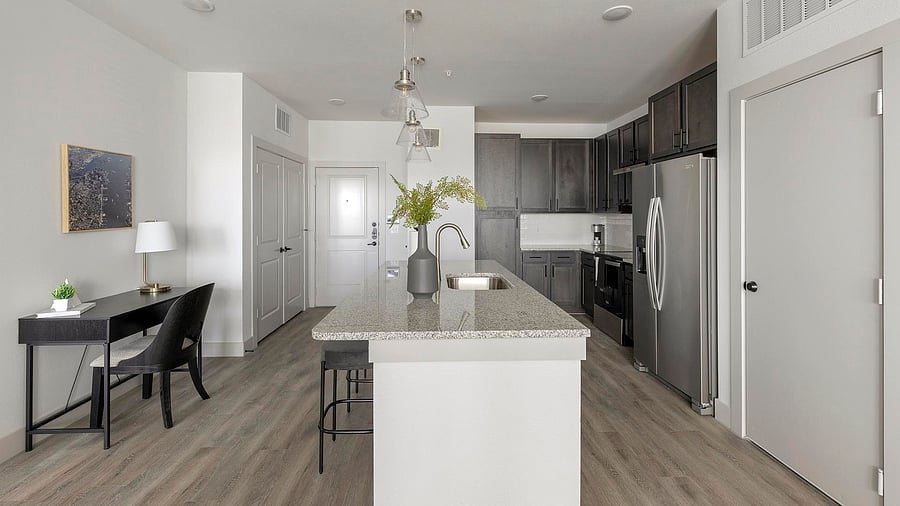 Furnished Finder property 1010259_6 photo 5