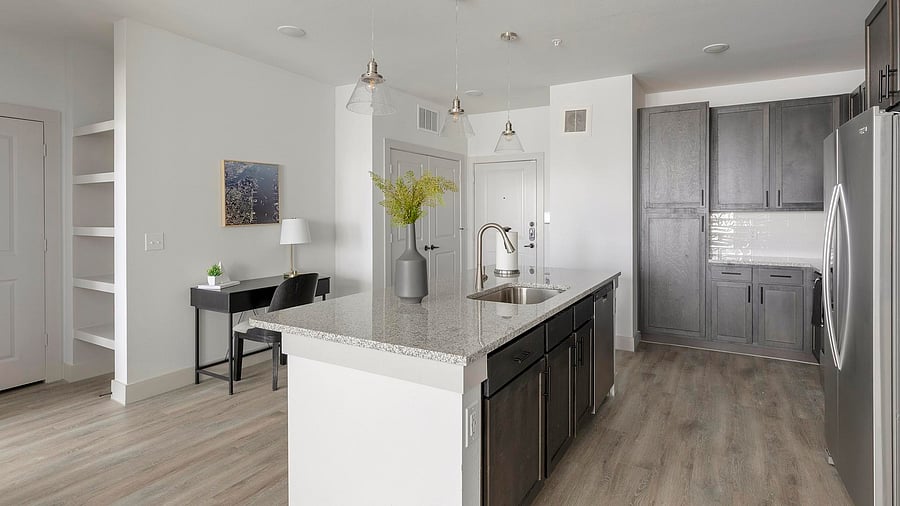 Furnished Finder property 1010259_6 photo 7
