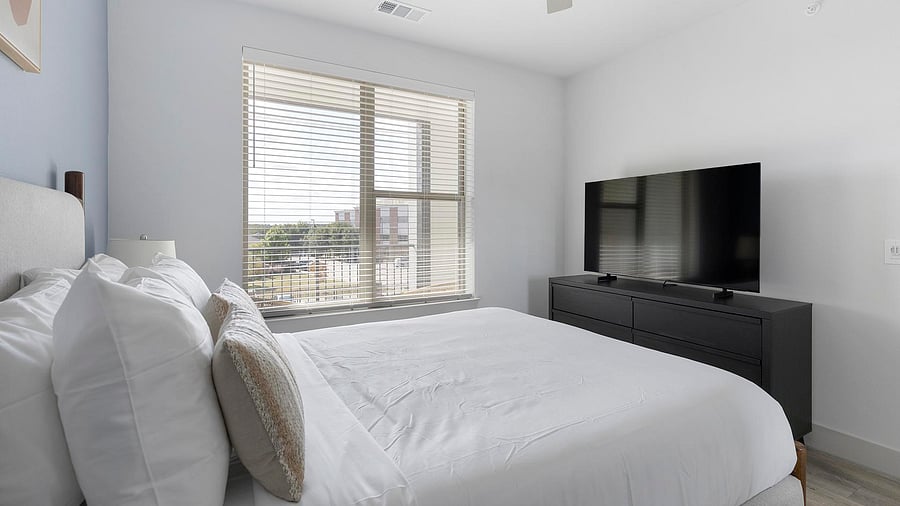 Furnished Finder property 1010259_7 photo 17