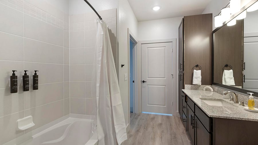 Furnished Finder property 1010259_7 photo 21