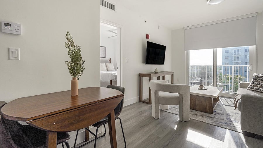 Furnished Finder property 1010266_13 photo 4