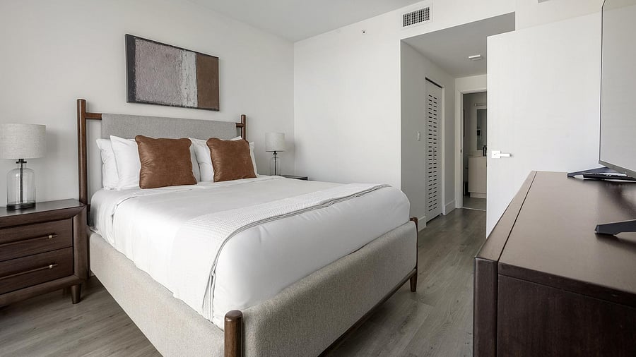 Furnished Finder property 1010266_14 photo 7