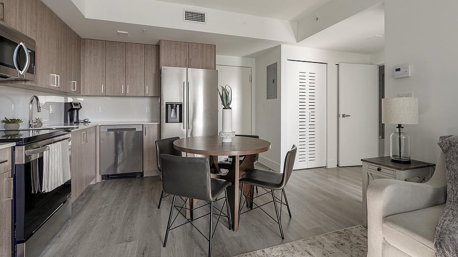 Furnished Finder property 1010266_15 photo 4