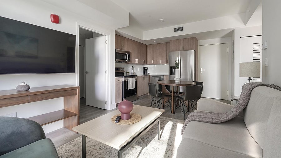 Furnished Finder property 1010266_15 photo 2