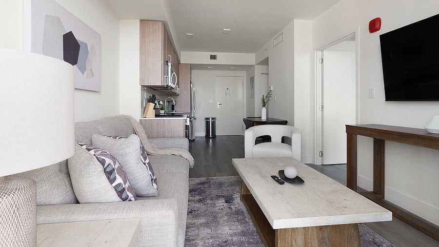 Furnished Finder property 1010266_17 photo 2