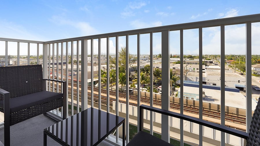 Furnished Finder property 1010266_17 photo 10