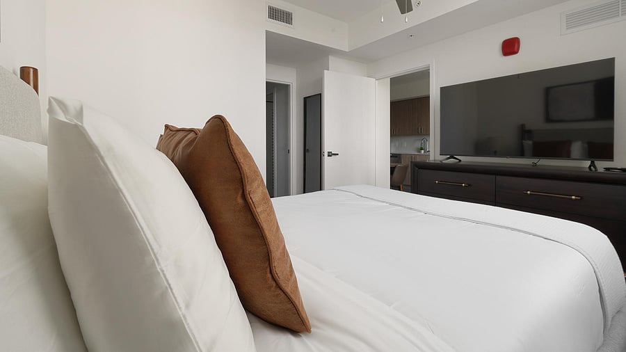 Furnished Finder property 1010266_18 photo 9